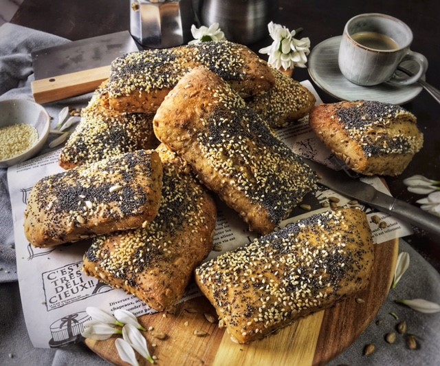 Weltmeisterbrötchen – Körnerbrötchen mit Lievito Madre - Genusswerke