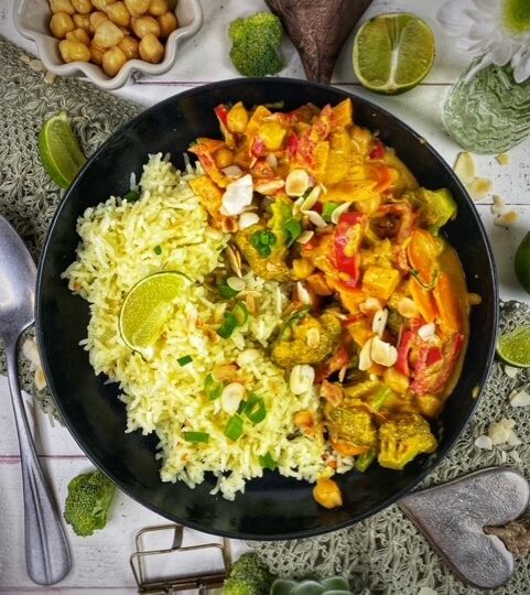 Veganes indisches Curry mit Gemüse - Genusswerke