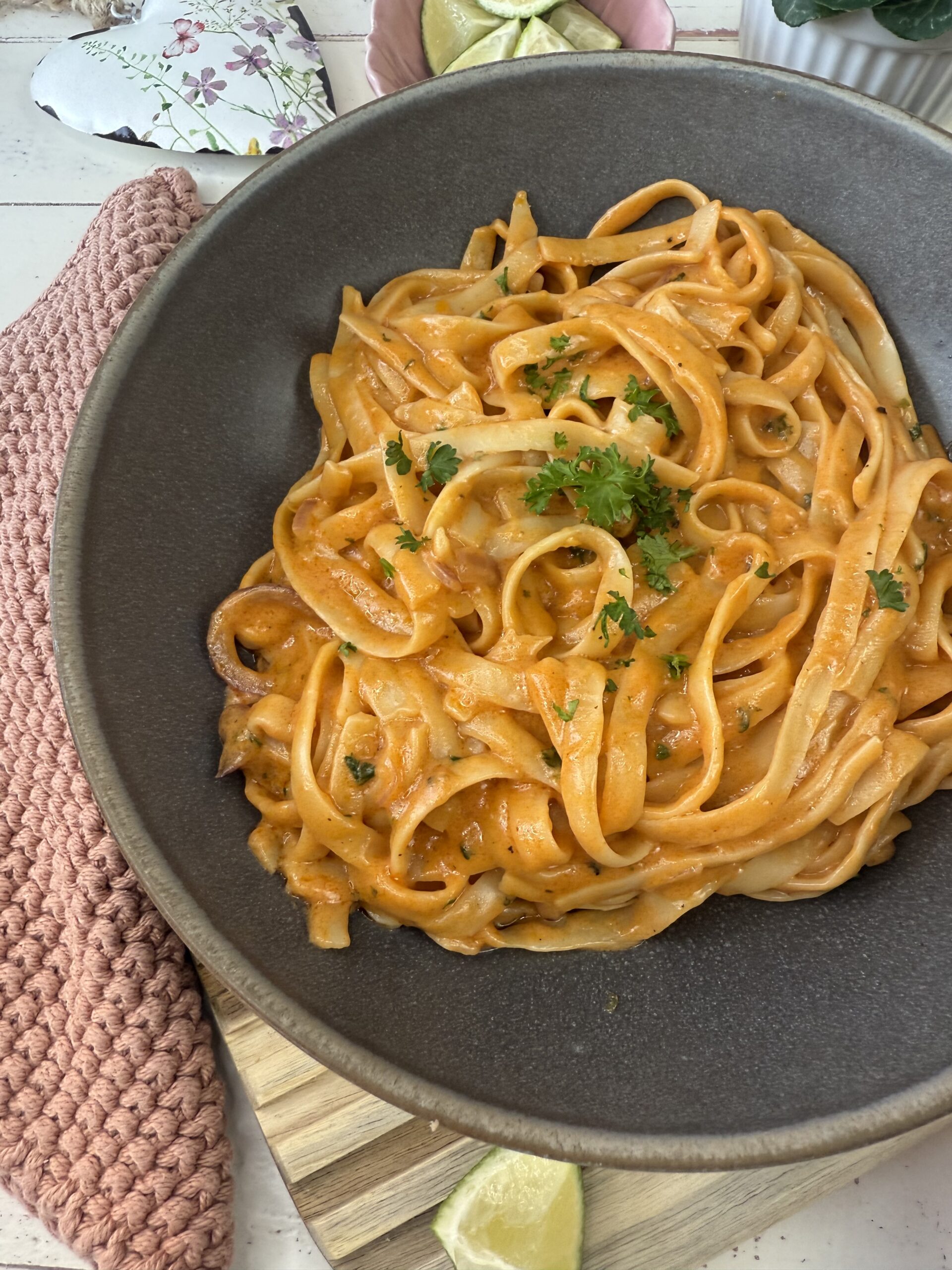 rote Thai-Curry-Nudeln - Genusswerke